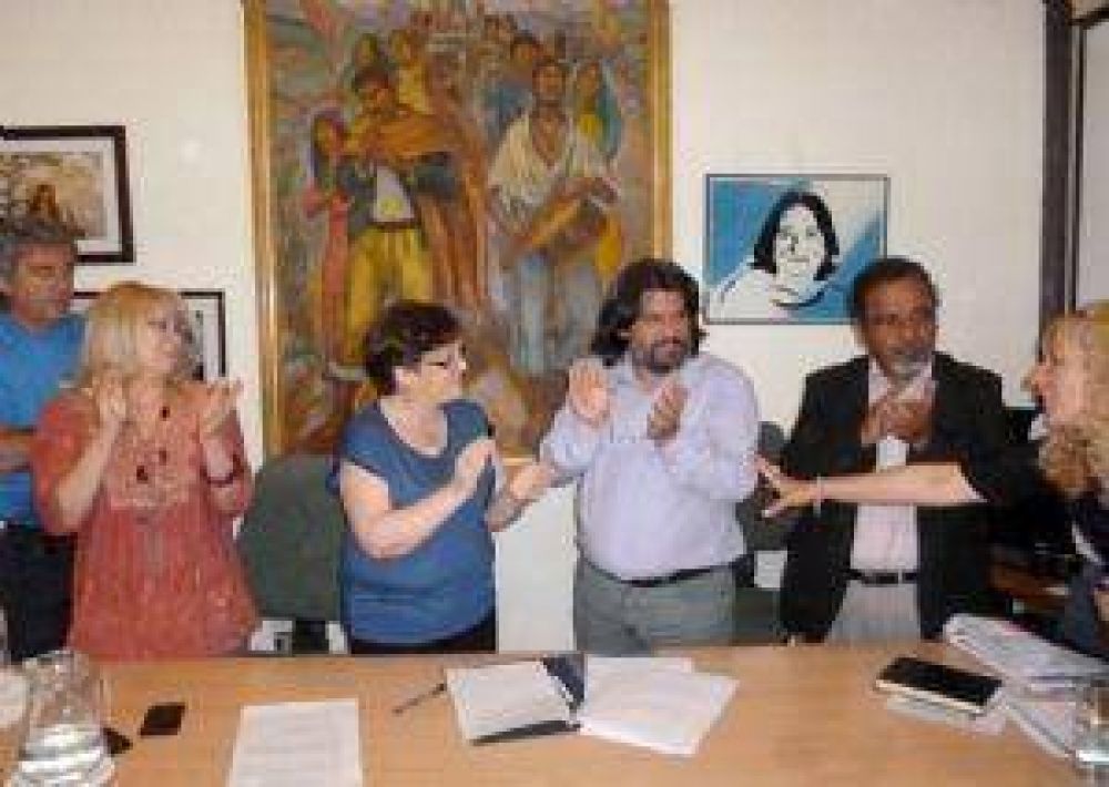 CTERA capacitar� m�s de mil docentes