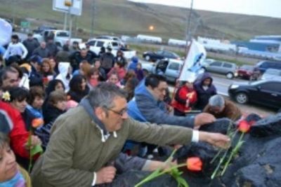 Multitudinario homenaje a N�stor Kirchner en la cuenca