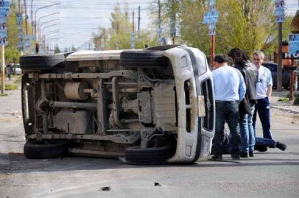 Cinco personas resultaron heridas en diversos accidentes de tr�nsito