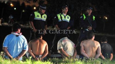 Atrapan a un polic�a y sus c�mplices tras participar de un asalto a un cami�n