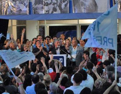 El peronismo prepara su festejo por los 30 a�os de democracia