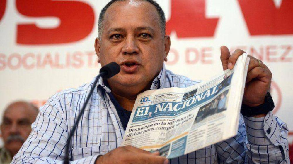 Diosdado Cabello reconoce espionaje a oposici�n: "Sabemos qu� hacen y con qui�nes se re�nen"