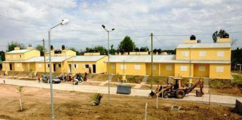 Cuarenta familias de Rinc�n ya cuentan con su vivienda 