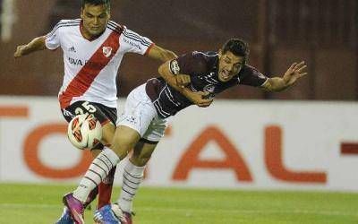 Copa Sudamericana: Lan�s empat� con River
