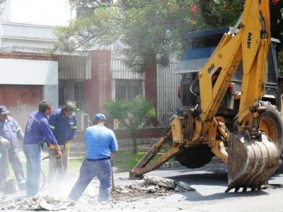 Tareas de bacheo en Andr�s Baranda