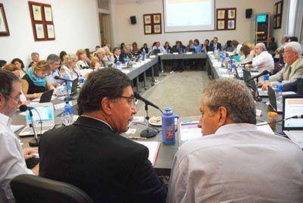Ignoran reclamos de sectores tur�sticos por el inicio de clases