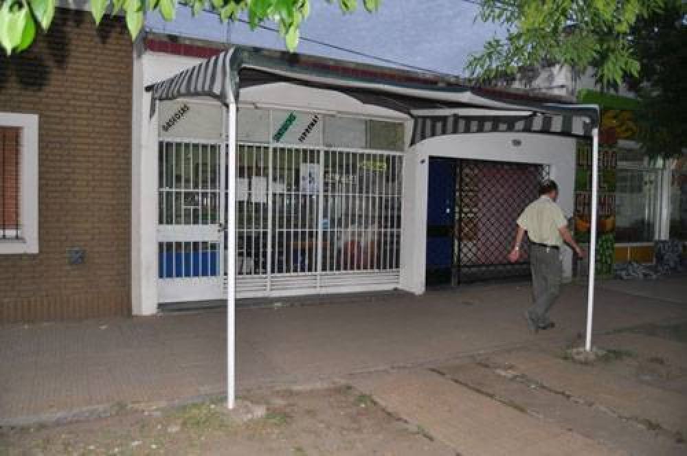Lucha contra el narcotr�fico: detienen a hombre acusado por venta de drogas tras un allanamiento en comercio