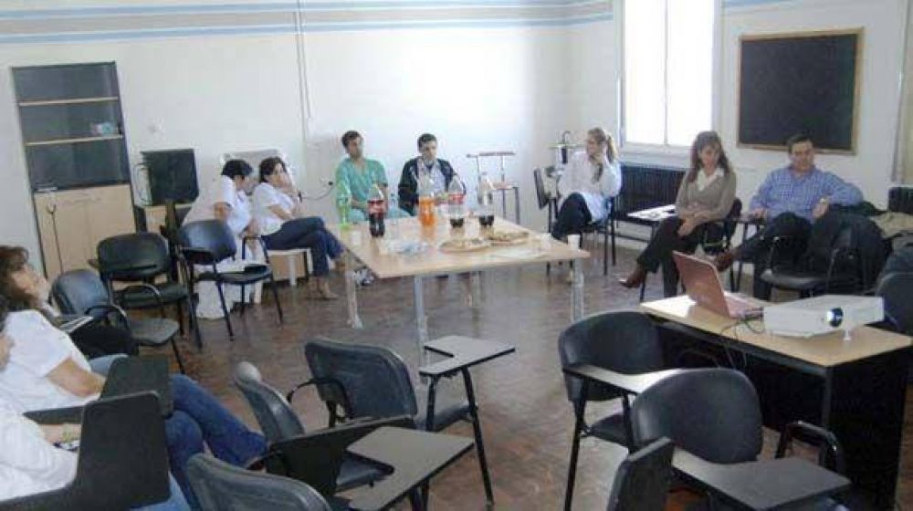 Personal de Salud se capacita en prevenci�n de infecciones hospitalarias