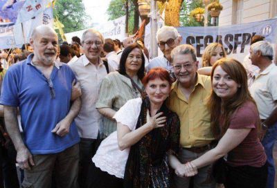 Mendoza celebr� la Constitucionalidad de la Ley de Medios