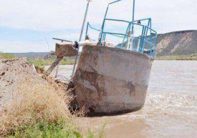 La crecida del r�o Colorado provoc� una rotura en las instalaciones de agua de Rinc�n 