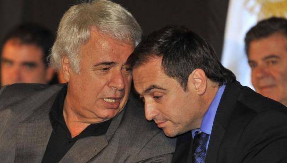 Por la inflaci�n, gobiernos analizan ajuste impositivo