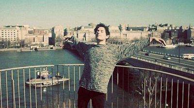 Joven perder� la virginidad en p�blico para un proyecto de arte