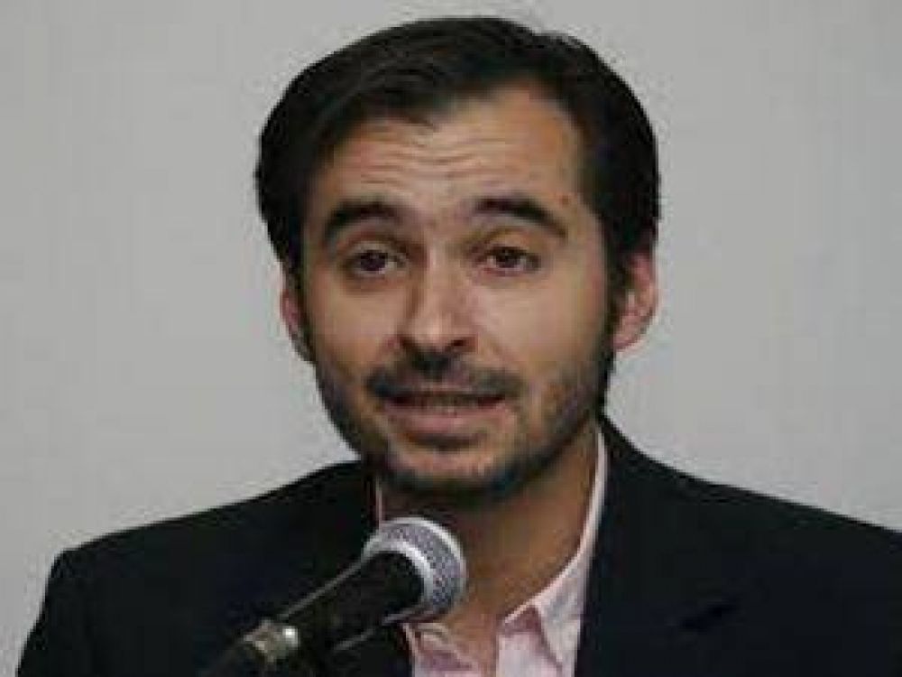 Diputado Giacosa: �Vamos a tener que calibrar los tornillos org�nicos del PJ�