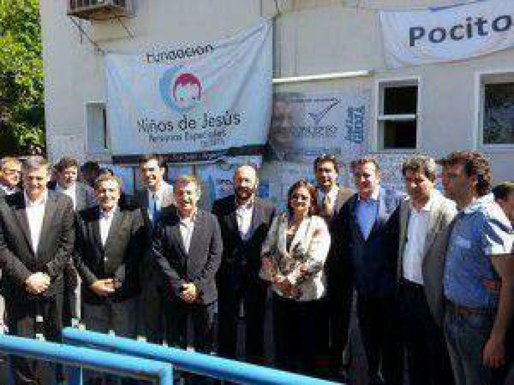 Insfr�n presente en la cumbre de los mandatarios peronistas en San Juan