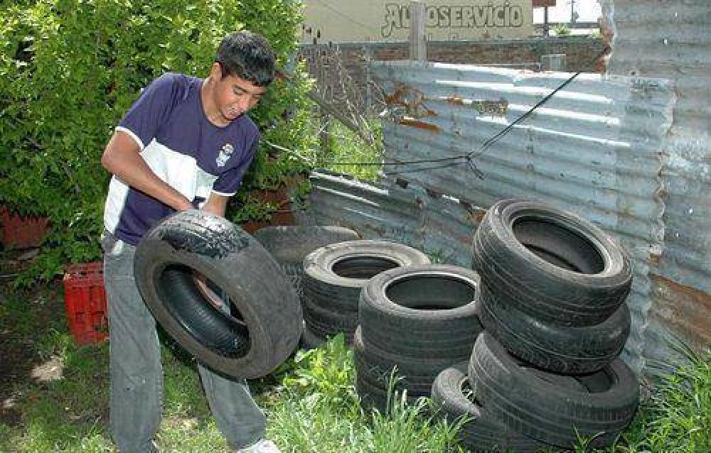 Lanzan campa�a contra el dengue y advierten que el contexto regional es preocupante