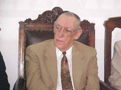 Inminente renuncia de Codello