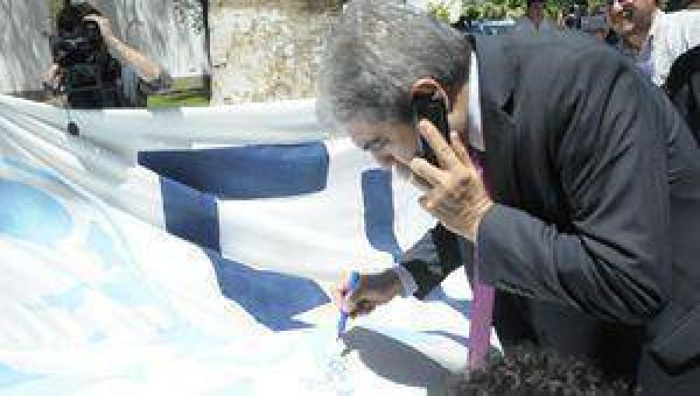 �Cualquier gobernador puede ser presidente, tambien el que esta en terapia intensiva� 