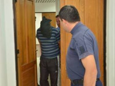 El polic�a que dej� ciego a un joven trat� de ocultar el hecho