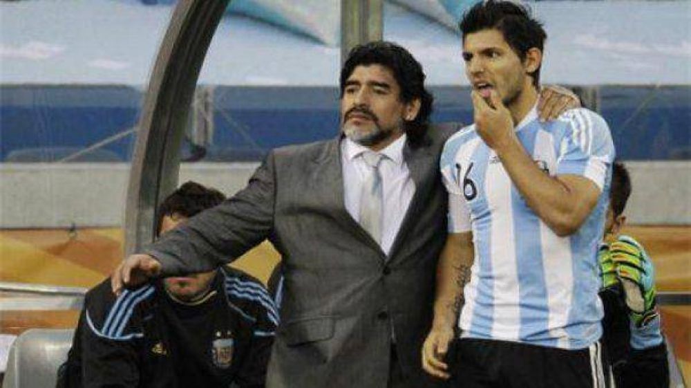 Cuando Maradona quer�a al Kun Ag�ero: "Se parece a m�"