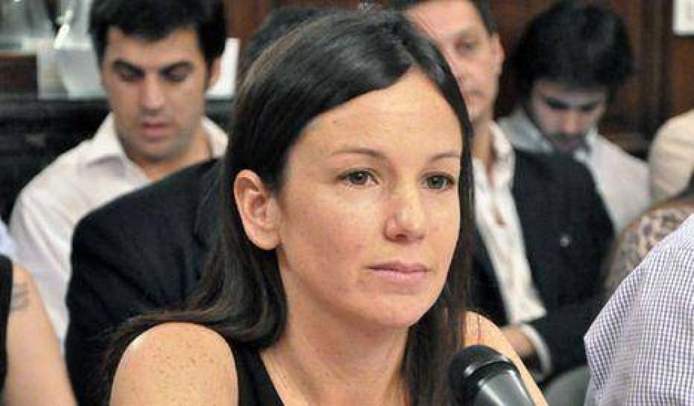Denuncian trabajo precarizado en Desarrollo Social