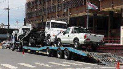 Llegaron dos nuevos veh�culos comprados para Obras P�blicas