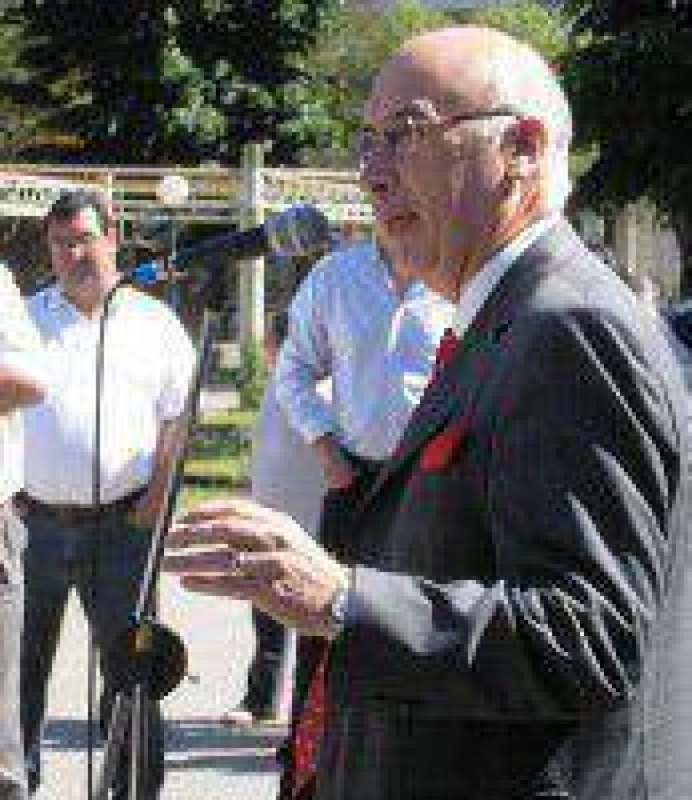 Se realiz� el acto conmemorativo de los 30 a�os de democracia