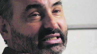 Casa�as cuestion� al Indec
