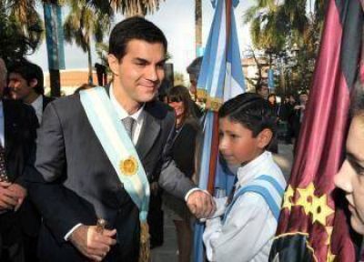 Urtubey presidi� el acto del 25 de Mayo en Rosario de Lerma 