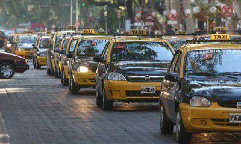 Desde este jueves, la tarifa de los taxis aumentar� 30,5% en el Gran Mendoza