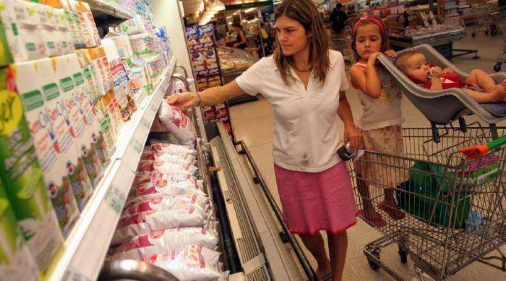 Autorizan aumentos de hasta 12% en comestibles b�sicos