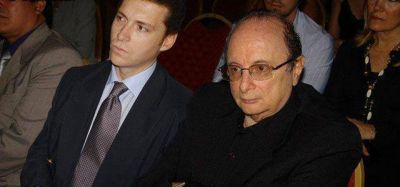 TODO FARSA: Qui�n "aplica la Ley delmedio" a Natalio Aides y a LT7 en Corrientes?	