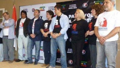 Costa y Uni�n para Vivir Mejor celebraron 30 a�os de democracia