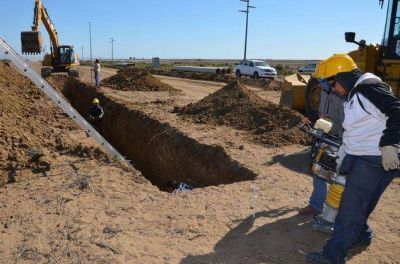 Comenzaron las excavaciones para el acueducto paralelo