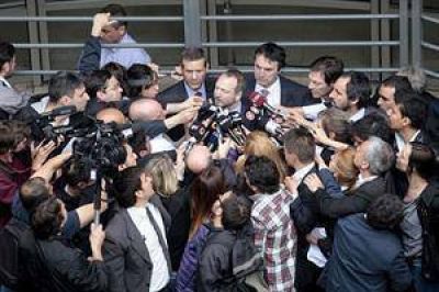 C�mo avanzar� el Gobierno en la "adecuaci�n de oficio" del Grupo Clar�n