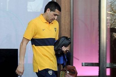 Riquelme no particip� del entrenamiento de cara al partido con San Lorenzo