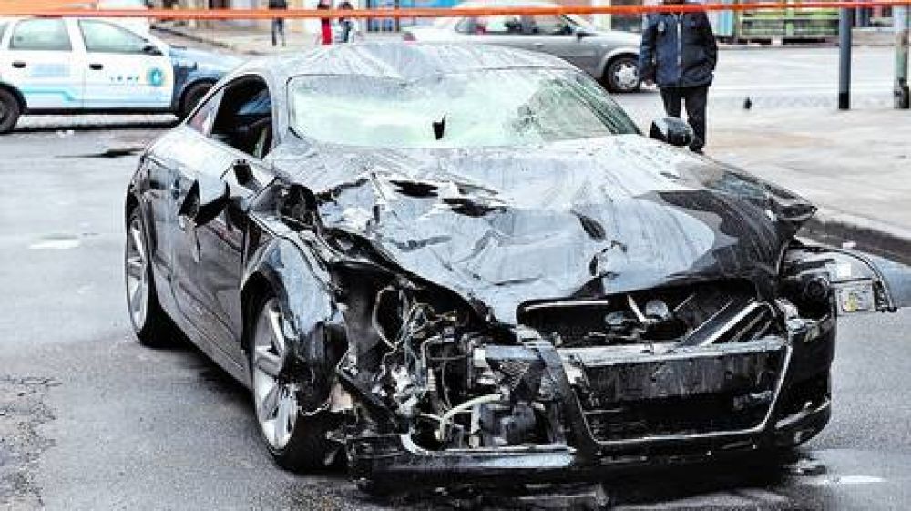 Seguir� preso el conductor del Audi que atropell� y mat� a una pareja en Flores