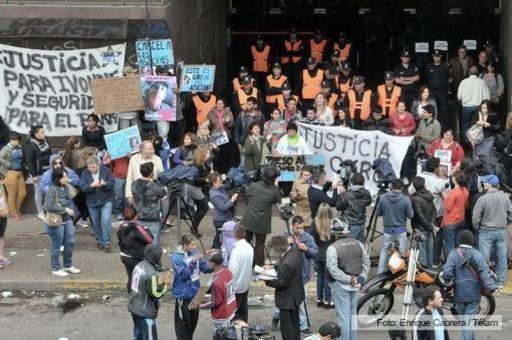 Reclamaron justicia por Enzo Ledesma frente a los tribunales