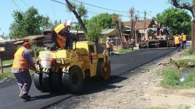 M�s asfaltos vecinales en Tigre