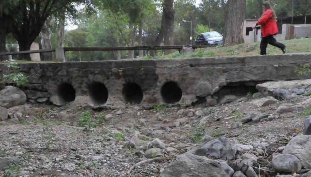 Salsipuedes: cada vez m�s gente sin agua