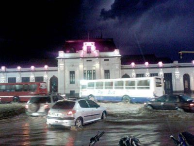 Anoche caus� estragos un temporal de lluvia y granizo