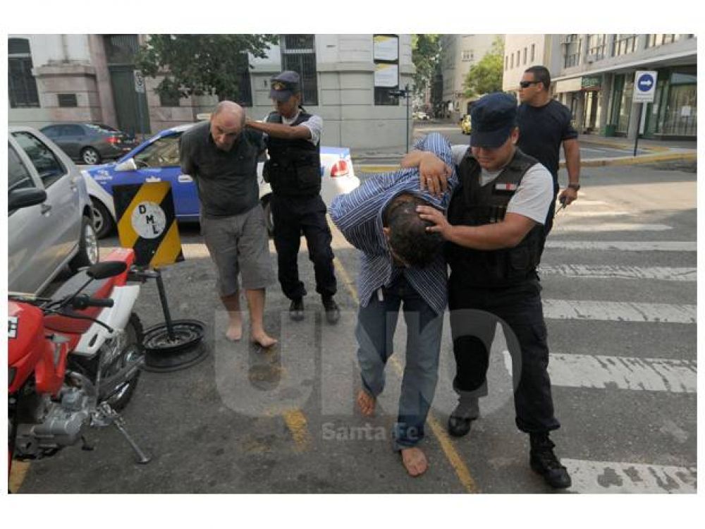 Con causa abierta, liberan al funcionario de Seguridad