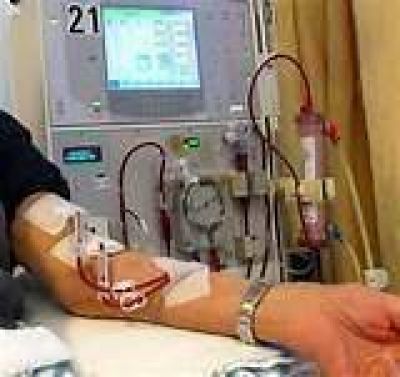 LISSALDE PIDI� LA REAPERTURA DEL CENTRO DE DI�LISIS EN EL HOSPITAL POSADAS