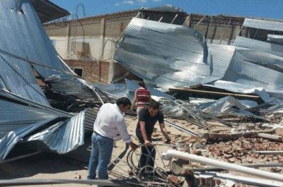 Asistencia a damnificados de localidades afectadas por el temporal