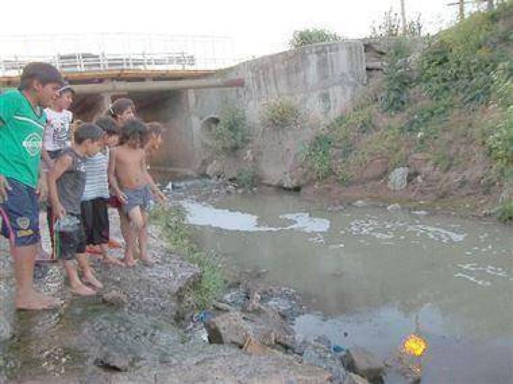 Denuncias por malos olores en Canal Norte