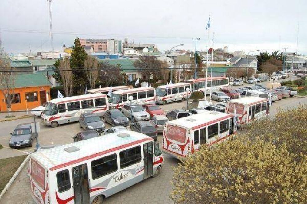 Consens�an declarar la emergencia para una soluci�n en el transporte p�blico