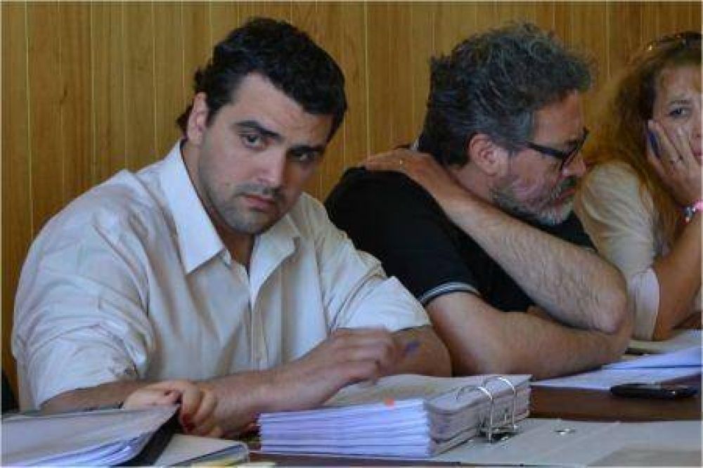 Vuoto: �El Estado se tiene que hacer cargo del servicio�