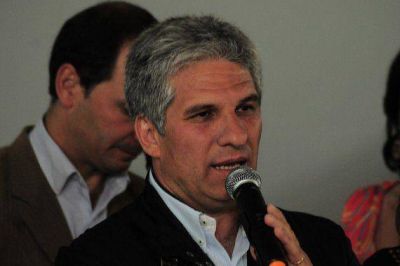 Poggi y su gabinete recorren el sur
