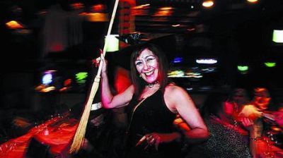 Noche de brujas y monstruos en el Halloween de Buenos Aires