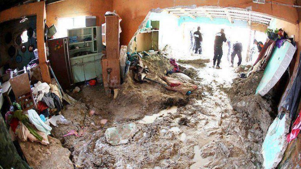 Am�rica Latina: 42.000 personas murieron por desastres naturales