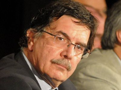 Sileoni, Paredi, las clases en febrero, y la s�bana corta.